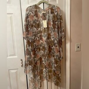 NWT Joyfolie floral printed kimono style cardigan sizeXL youth but fits XL woman